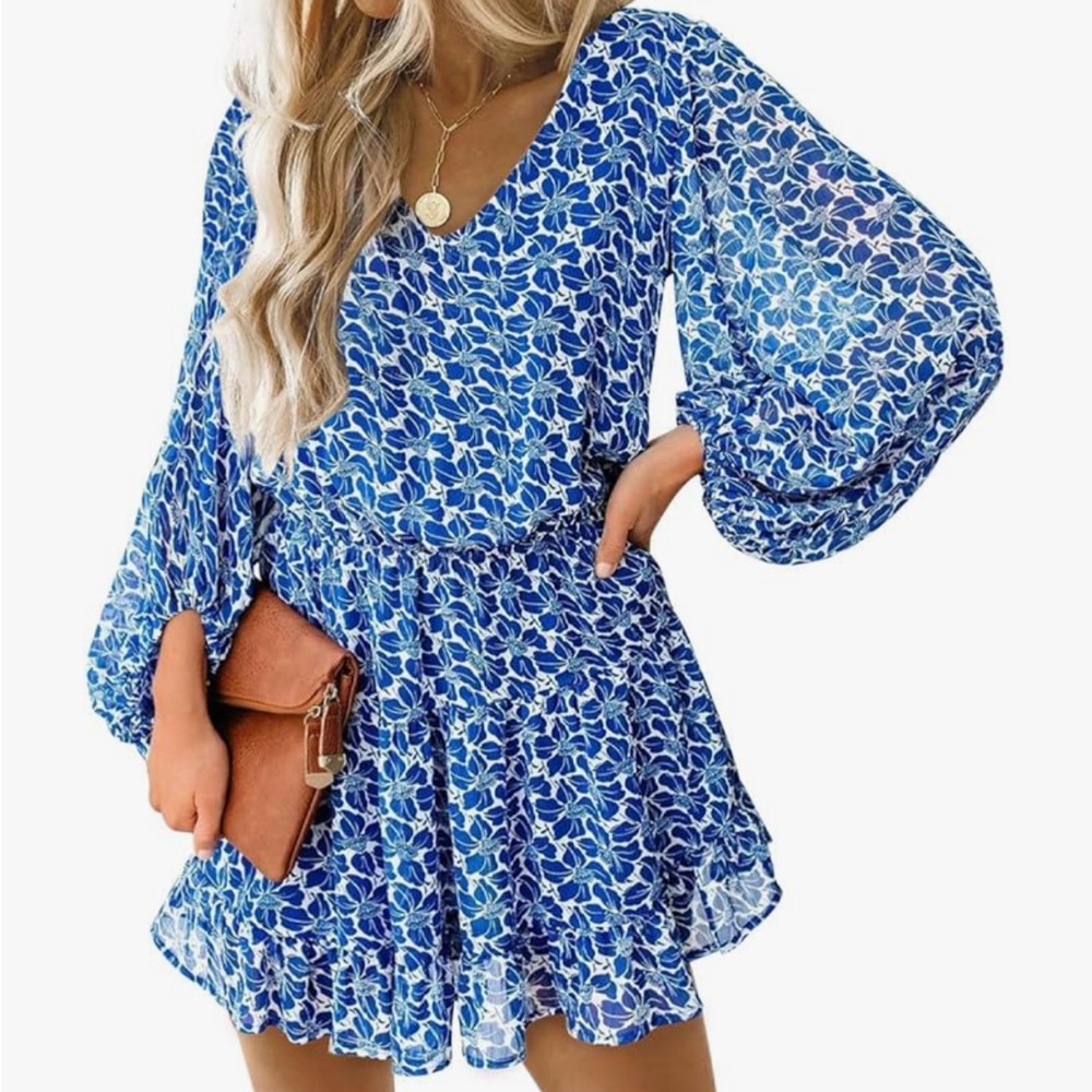 NWOT Chic Blue Patterned Mini Dress